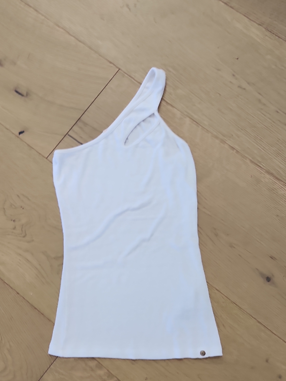 Guess One-Shoulder White Tank Top
